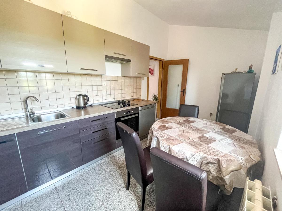 Apartment Lidija Banjole Buitenkant foto