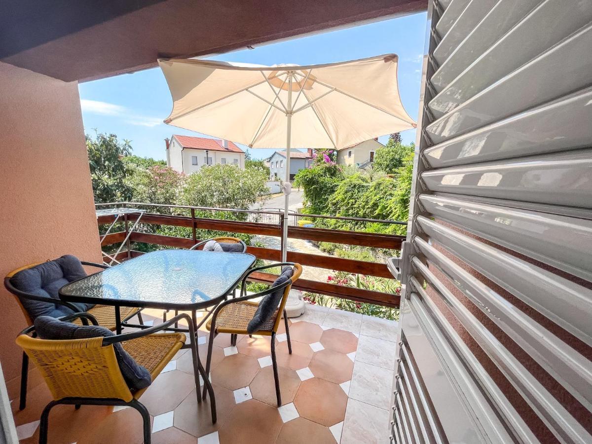 Apartment Lidija Banjole Buitenkant foto